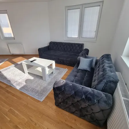 Appartement Aylin 2 *